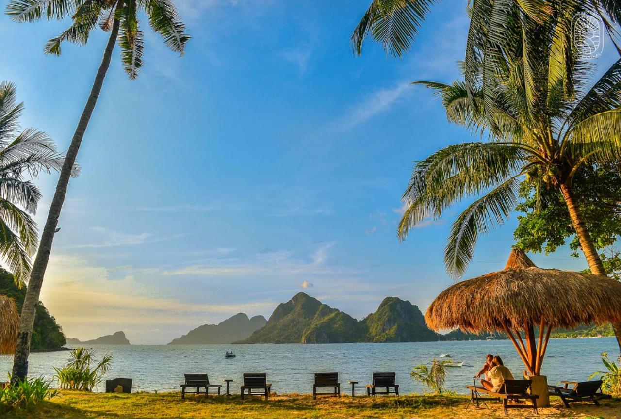 Sunset At Las Cabanas El Nido Exterior photo